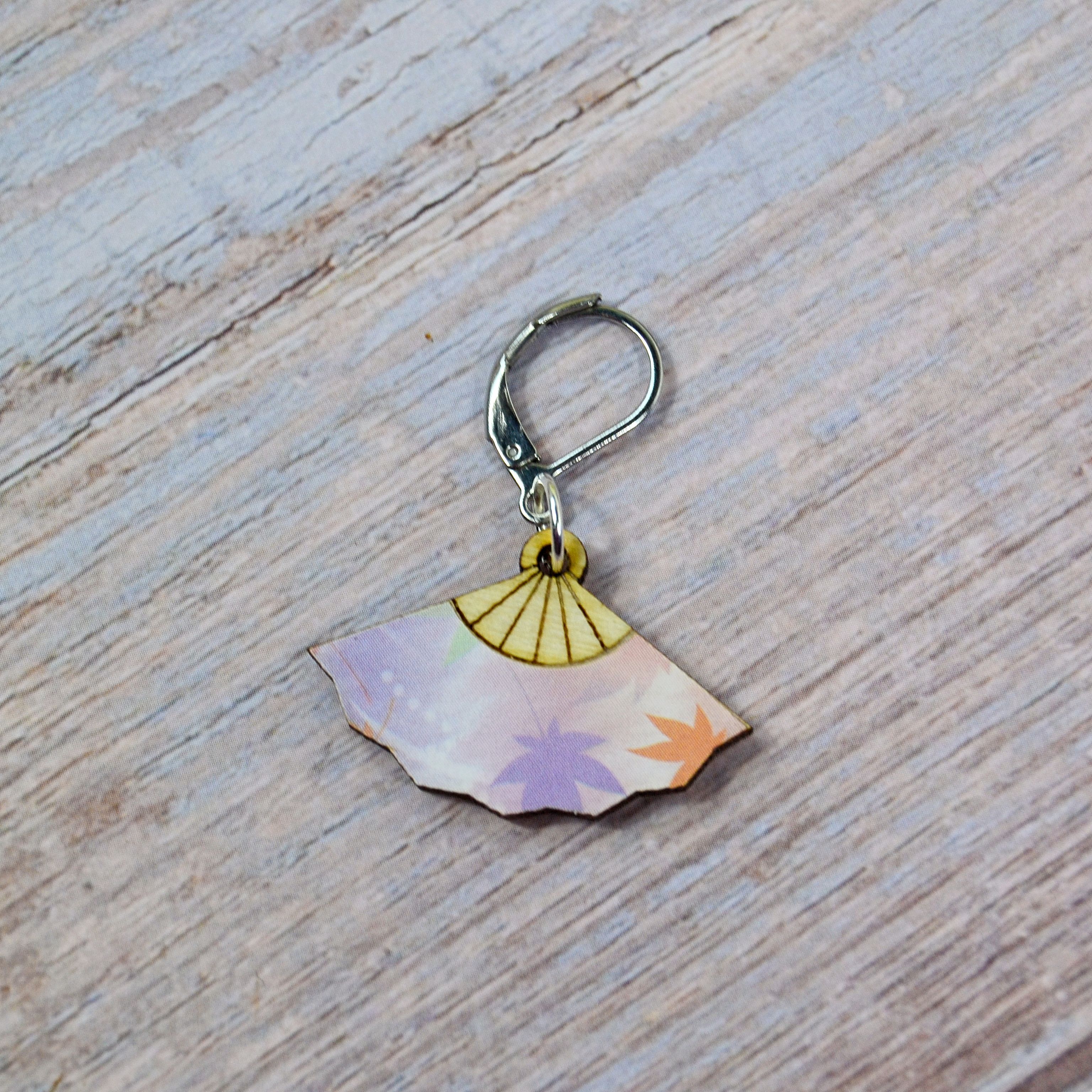 Holzmaschenmarkierer Fächer mit original japanischem Origamipapier Blätter