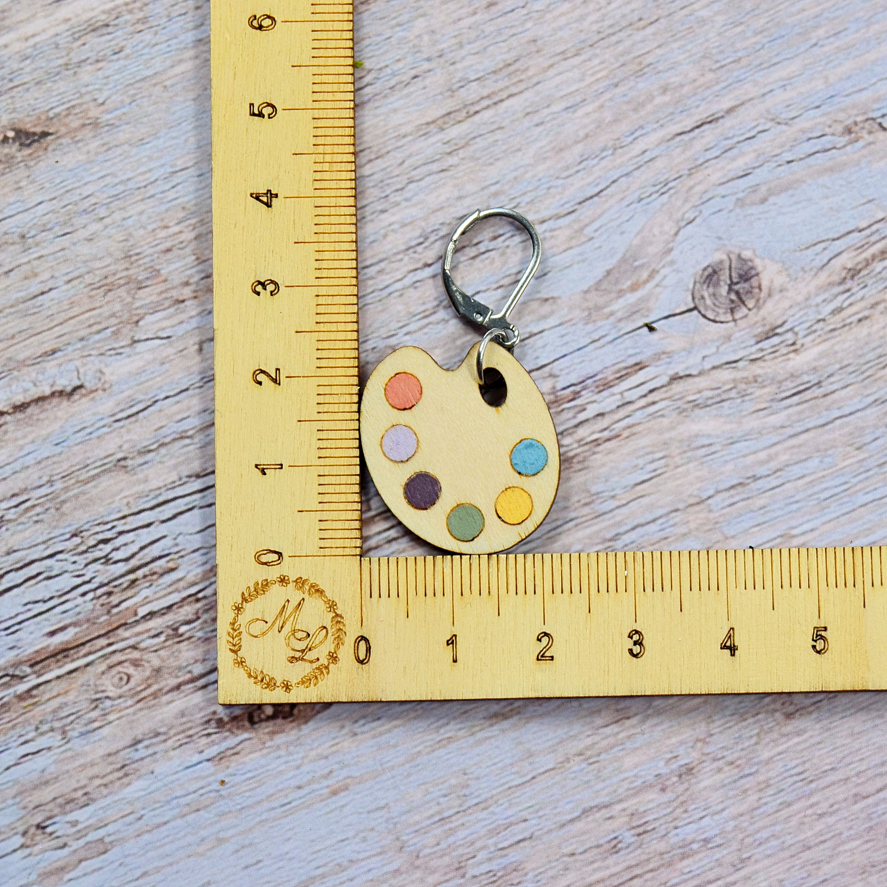 Maschenmarkiererset A Painter's Tools Palette an Lineal