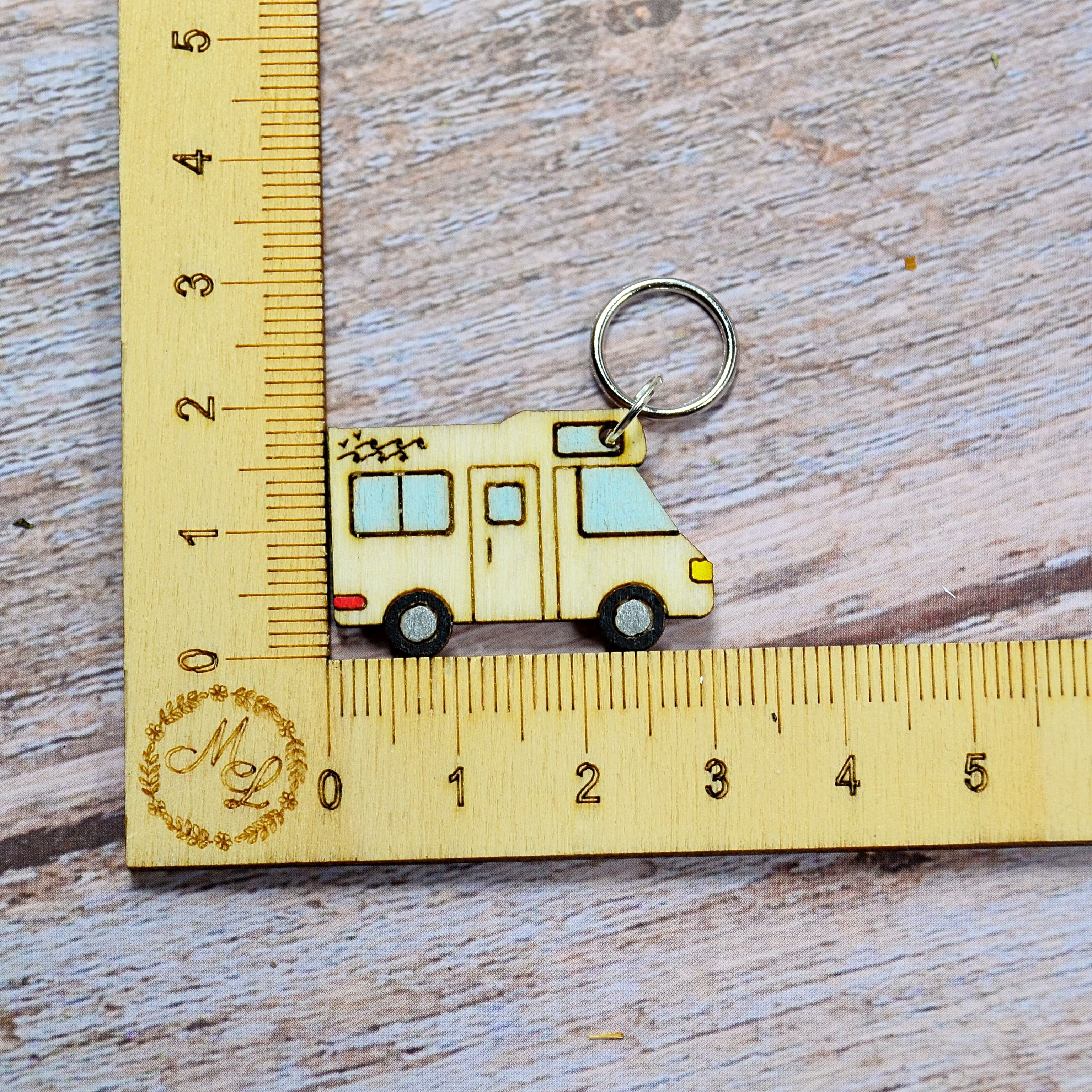 Holzmaschenmarkierer Wohnmobil an Lineal